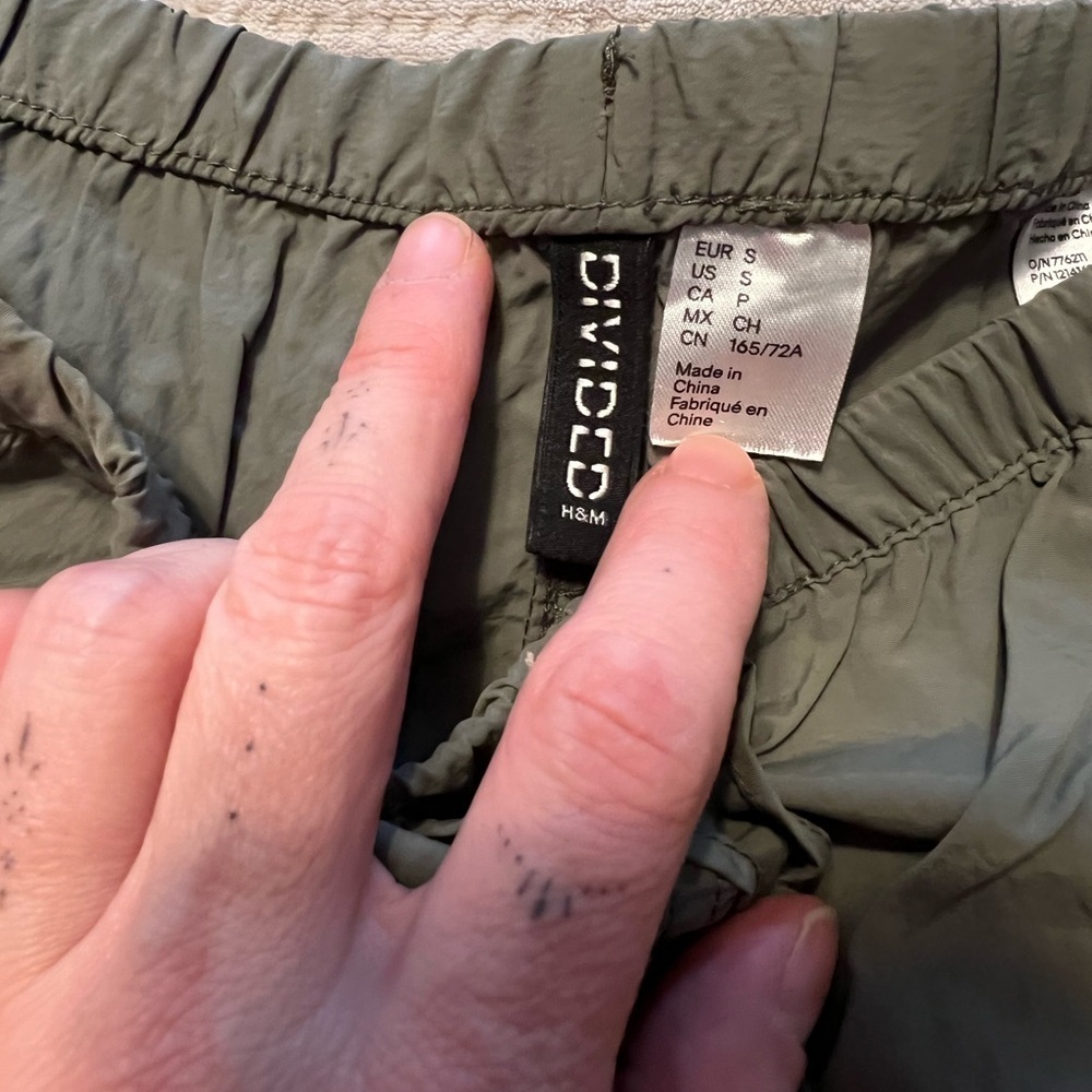 Women's Divided Pants Small - Picture 4 of 6